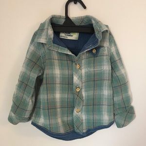 OshKosh B’gosh Light Weight Button-Down Shirt